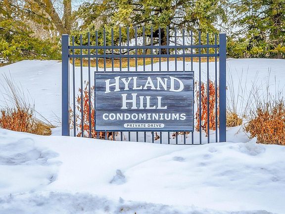 2nd image of 8430 Pennsylvania Rd APT 216