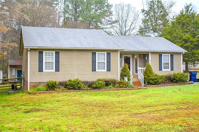 1st image of 4958 Country Oaks Dr
