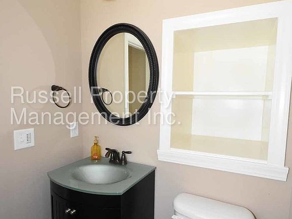 5th image of 2225 B Sweet Bay Dr