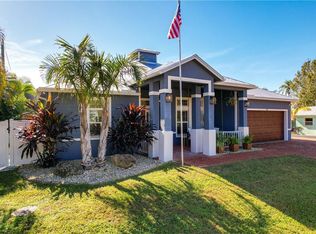 836 SW 34th Ter, Palm City, FL 34990