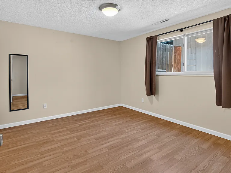 1434 Hover St #2 — Photo 20