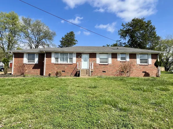 620 Dorothy Dr, Goodlettsville, TN 37072