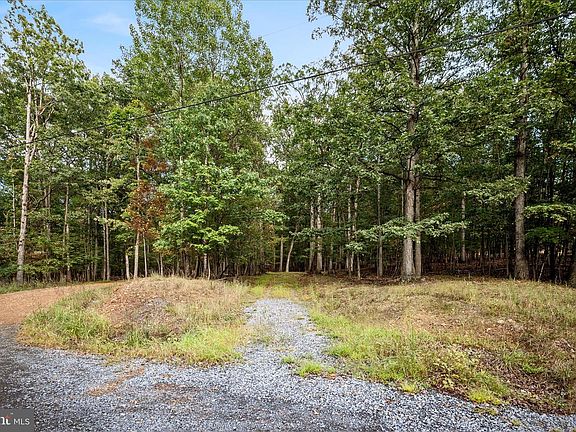 2nd image of Cressen Dr Lot 36