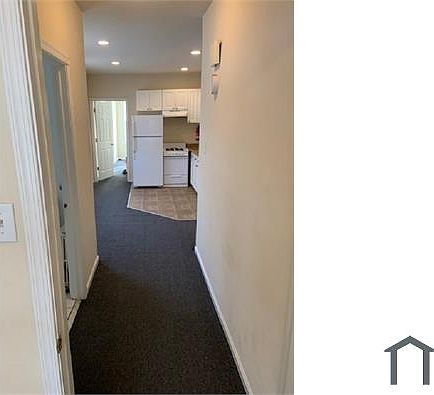 4th image of 3828 Cambridge St Fl 2nd