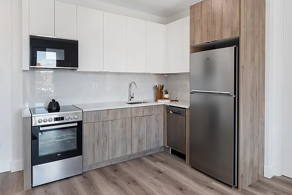 Rented by Compass | media 6