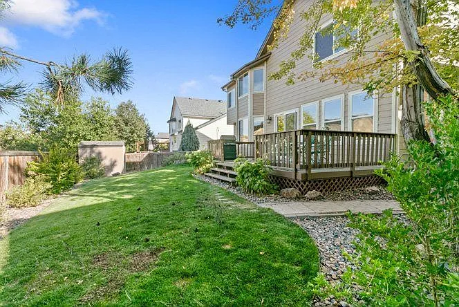 829 Sparrow Hawk Dr — Photo 37
