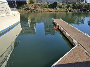 SE Bay Blvd #M-22, Newport, OR