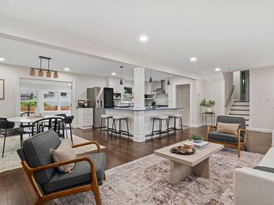 565 Boylston St, Newton, MA, 02459