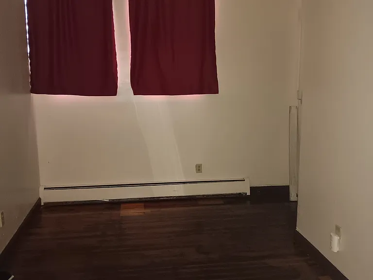 2246 Burnet Ave #2 — Photo 6