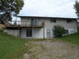 1858 Meadowview Ln, Deerfield, WI 53531
