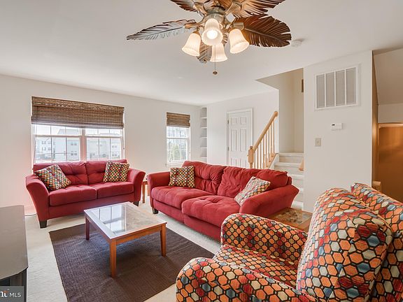 2nd image of 7227 Wytheville Cir