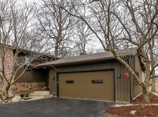 39W535 Capulet Cir, Elgin, IL 60124