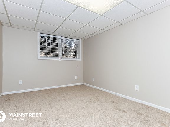 3rd image of 105 Brierwood Ct