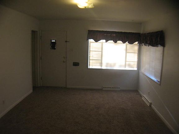 2524 N Elizabeth 005_03242014