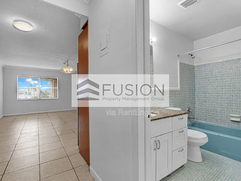 700 Atlantic Shores Blvd #8 — Photo 10