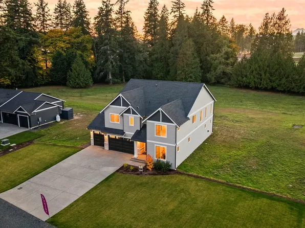 10155 Royal Valley Road NE, Poulsbo, WA 98370