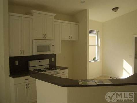 2nd image of 124 NW Pleasant Grove Way