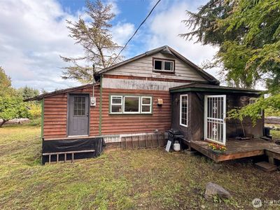3951 S TYLER Road, Port Angeles, WA, 98363