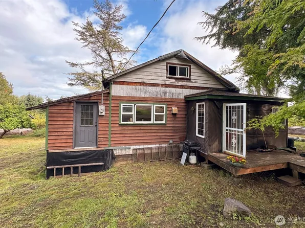 3951 S TYLER Road, Port Angeles, WA 98363