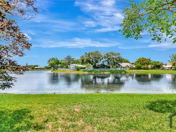 5048 Brian Blvd, Boynton Beach, FL 33472