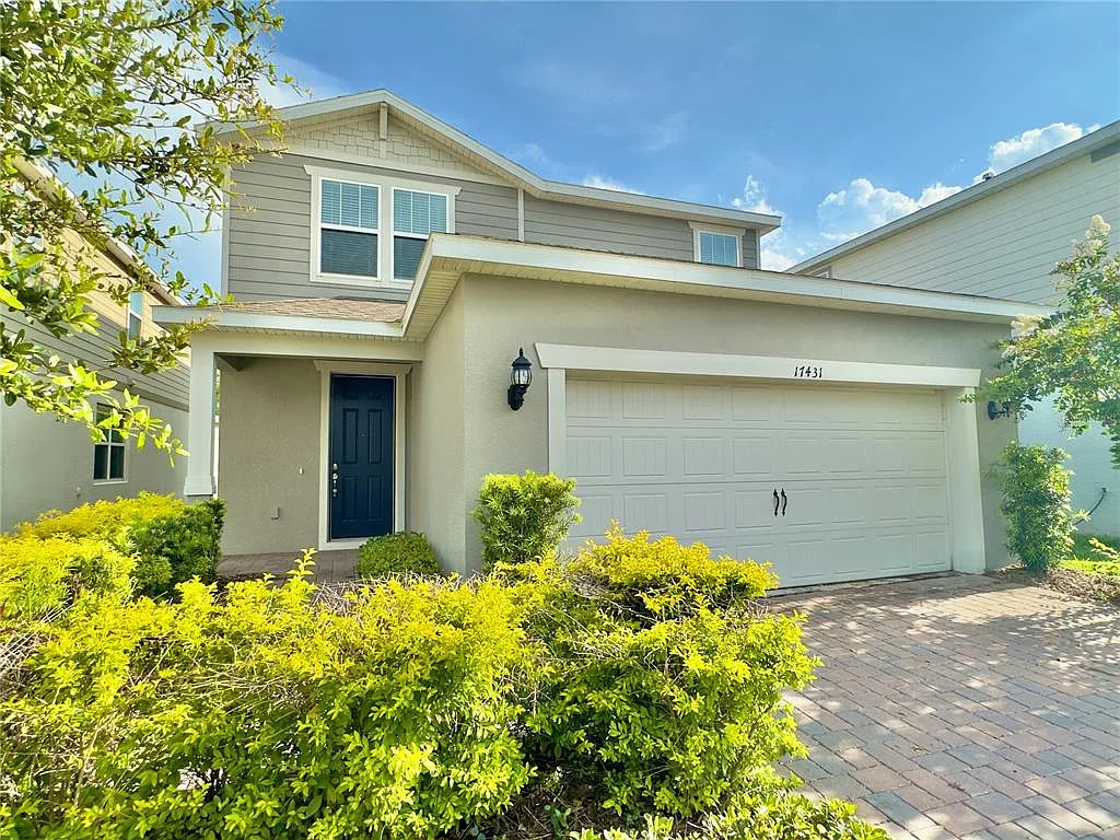 4 bed, 3.0 bath, 2208 sqft, $2,900 — Photo 2