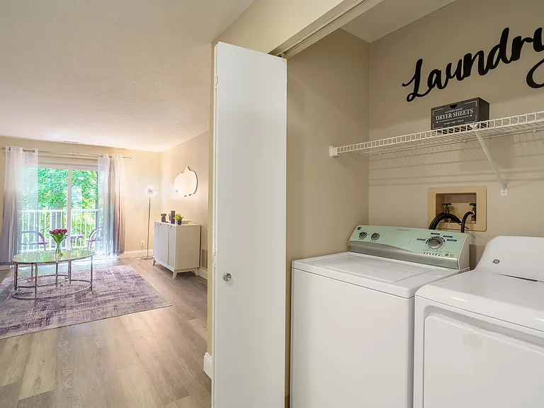Liberty Place Apartments — Photo 7