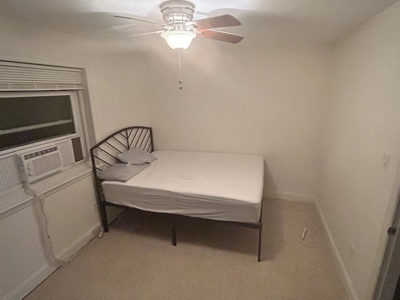 406 Pierce St — Photo 4