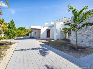 7890 SW 122nd St, Pinecrest, FL 33156