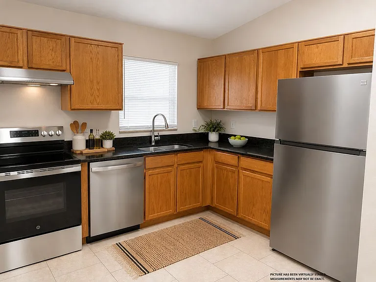 985 Scenic View Cir — Photo 3