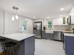 6 Curran Ter, Randolph, MA 02368