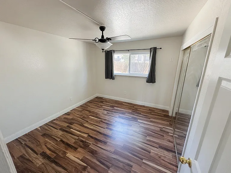 640 S 2nd St #3 — Photo 8