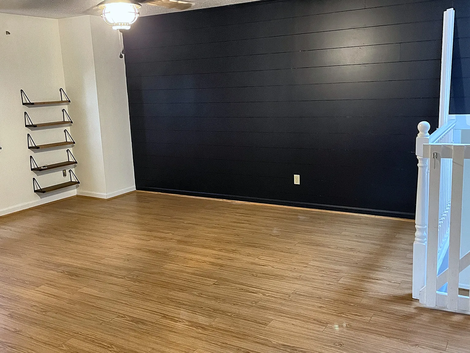 4 bed, 2474 sqft, $2,400 — Photo 2