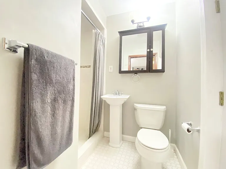 102 Endicott St #1 — Photo 10