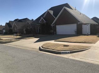 8008 NW Norwick Ave, Lawton, OK 73505
