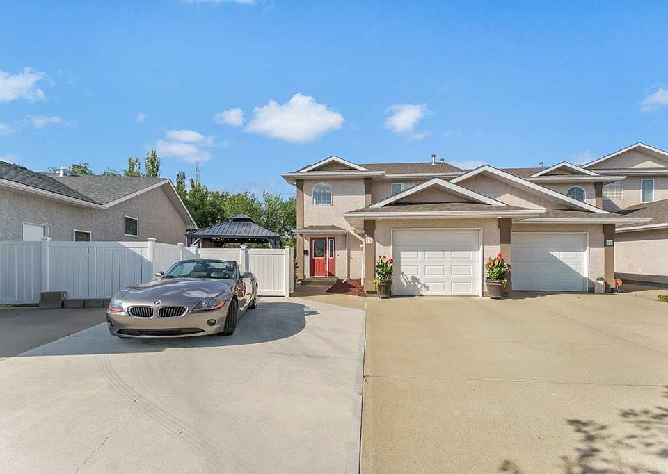 1st image of 1A S Stonegate Cres SE