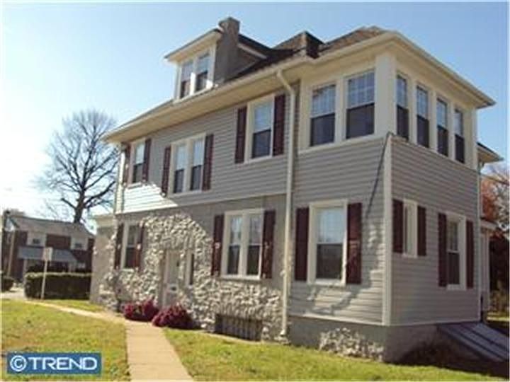 Home for Sale in UPPER DARBY, PA $385,000