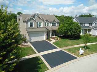 39W248 Bartelt Rd, Geneva, IL 60134