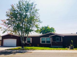 613 SW Ruby St, Madras, OR 97741