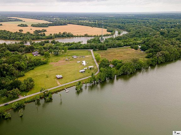 4th image of 38 Lakeview Dr