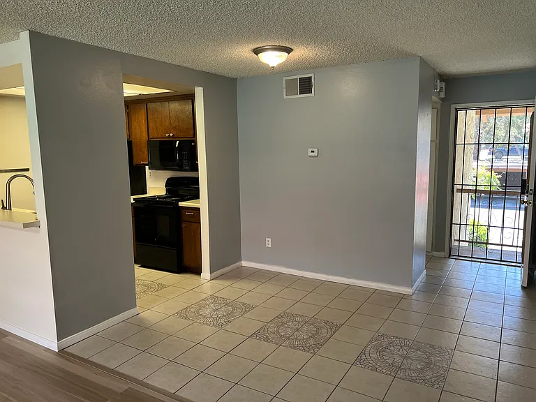 5989 Rancho Mission Rd #204 — Photo 5