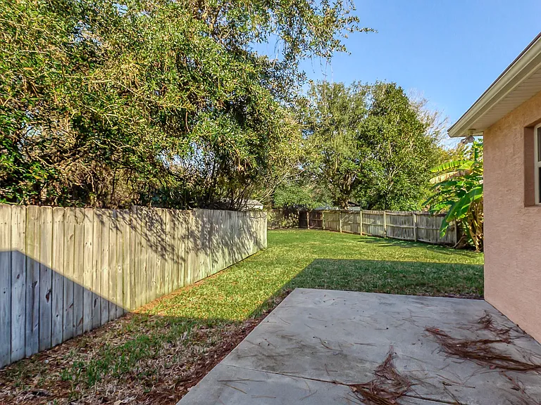 132 Marsh Island Cir — Photo 40