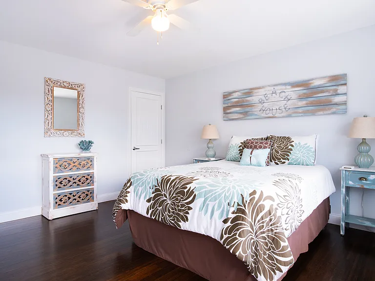 42 Reggio Ave — Photo 9