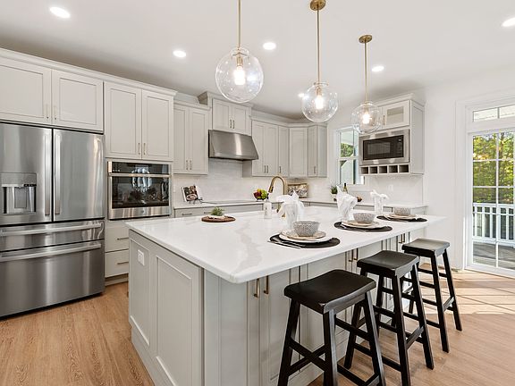 6th image of this home