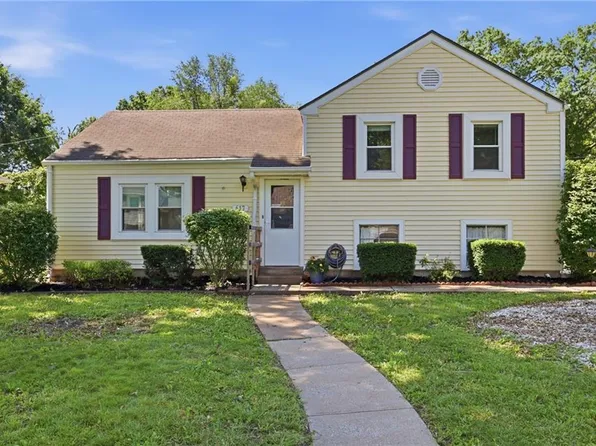 617 NE 45th St, Kansas City, MO 64116