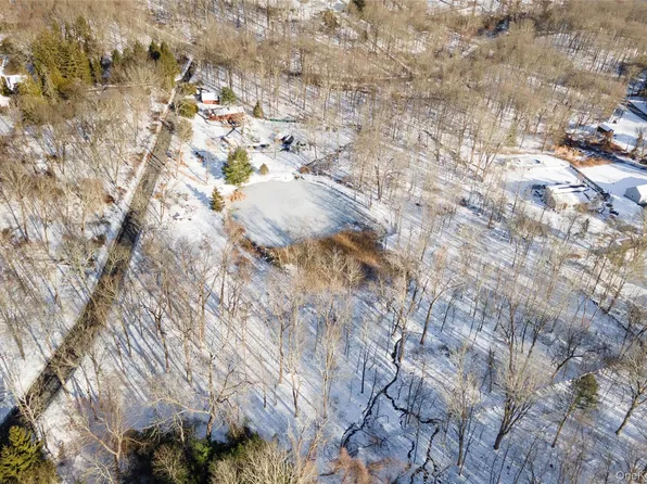 50 McLaughlin Drive, Mahopac, NY 10541