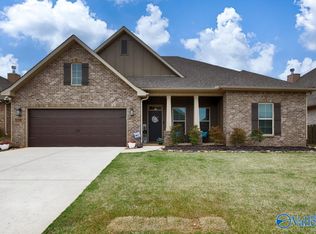110 Kinslee Leann Ct, Meridianville, AL 35759
