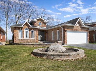 340 Livingstone St W, Barrie, ON L4N7C5