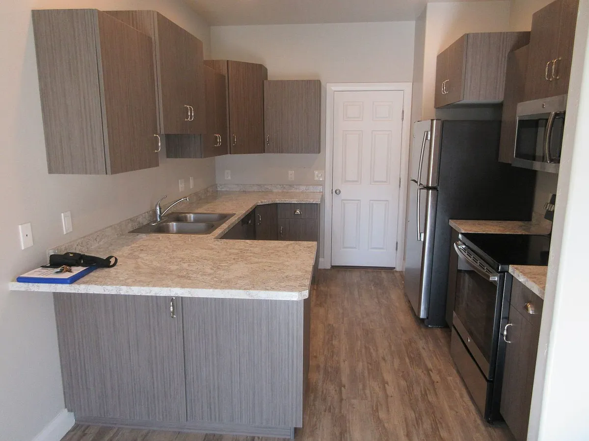 Building Photo - 430 N 400 W #1