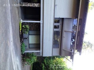 213 168th Ave NE, Bellevue, WA 98008