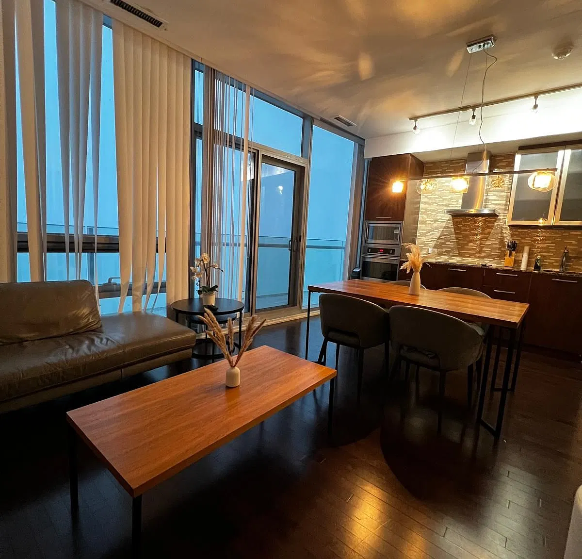 3 bed, $4,999 — Photo 4